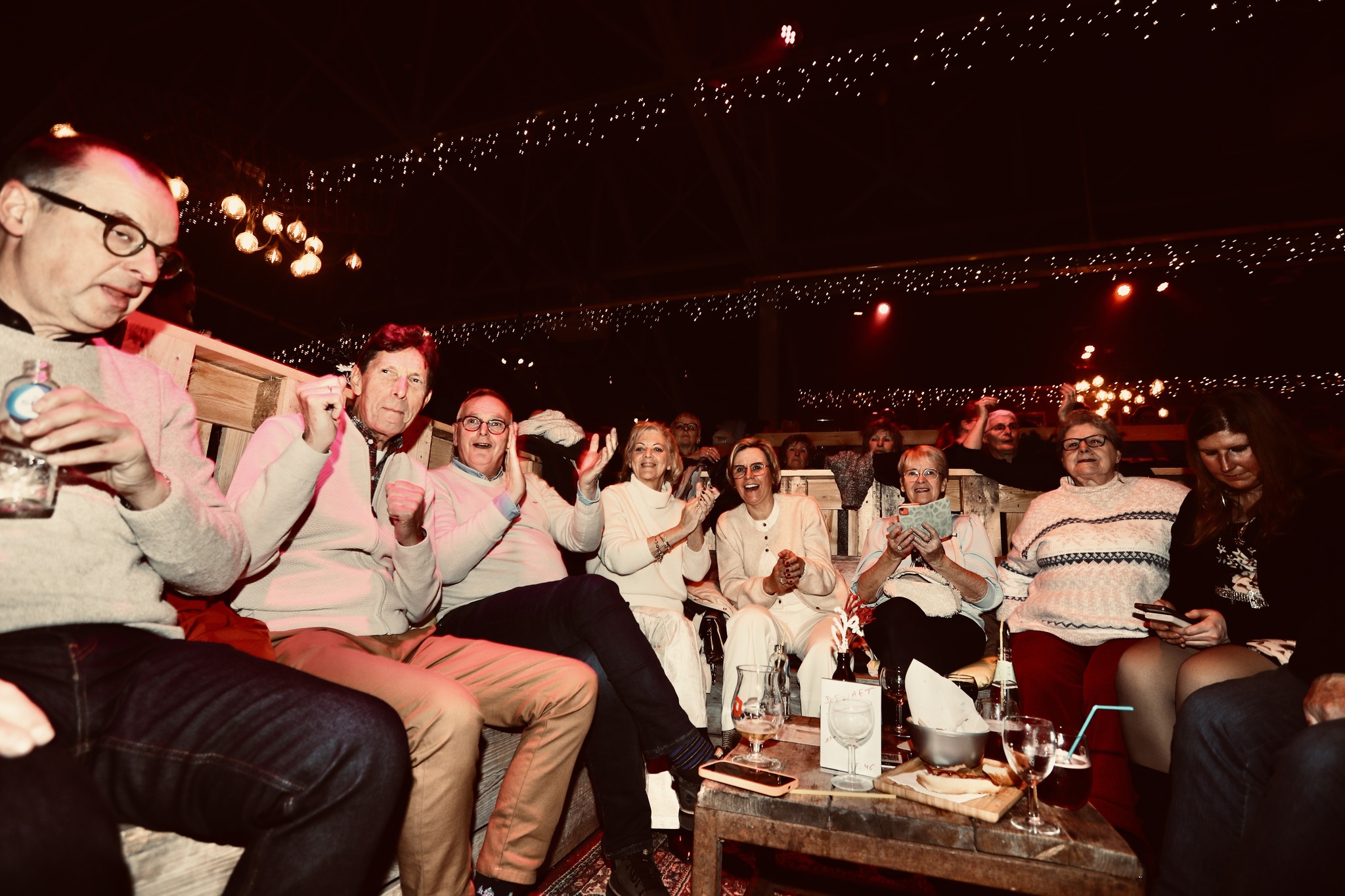 The Cast live foto 18