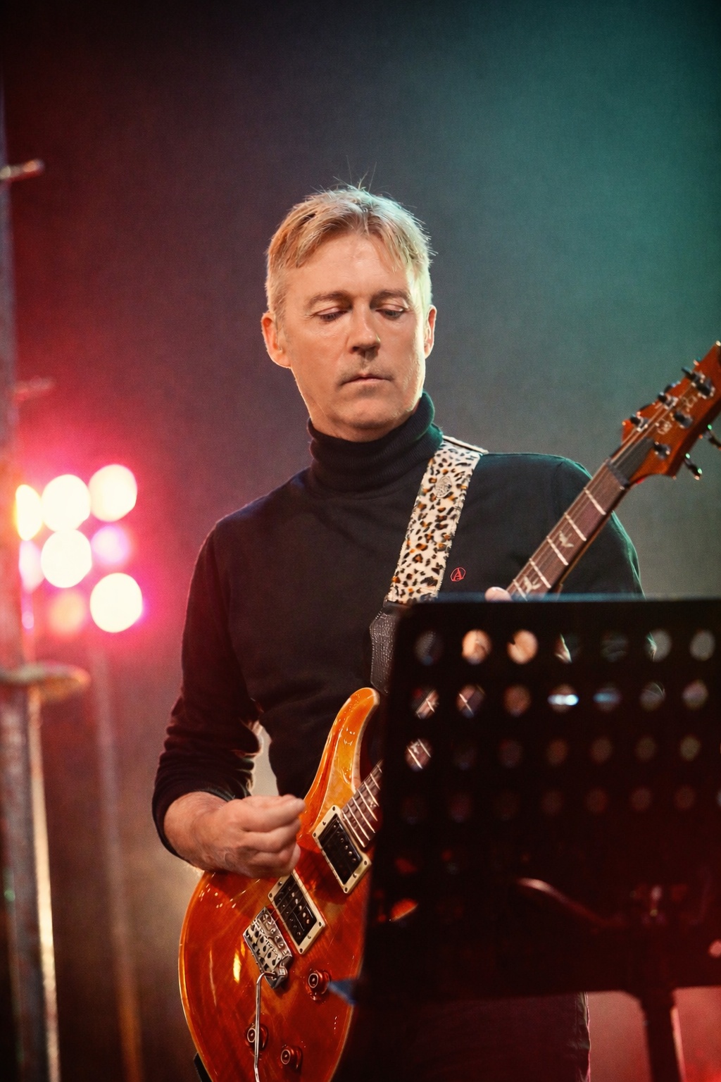 The Cast live foto 3